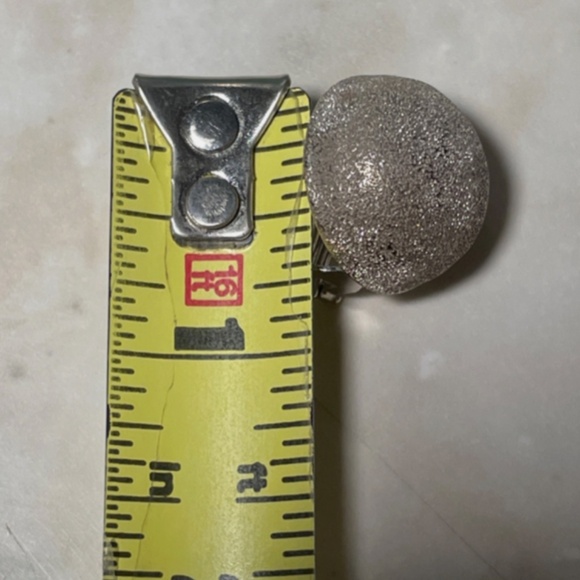 Florentine Finish Large Button Studs With Clip 18 K Gold by Carolina Bucci - Picture 4 of 8